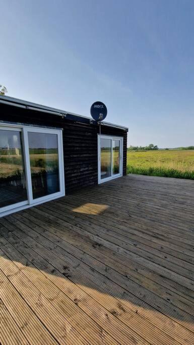 Tiny House "De Veenpolder" De Veenhoop Exterior foto